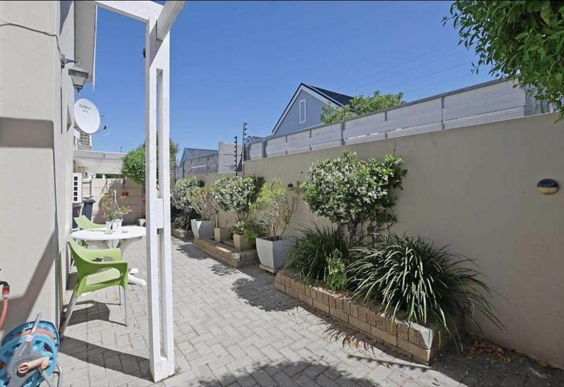 3 Bedroom Property for Sale in Burgundy Estate Western Cape
